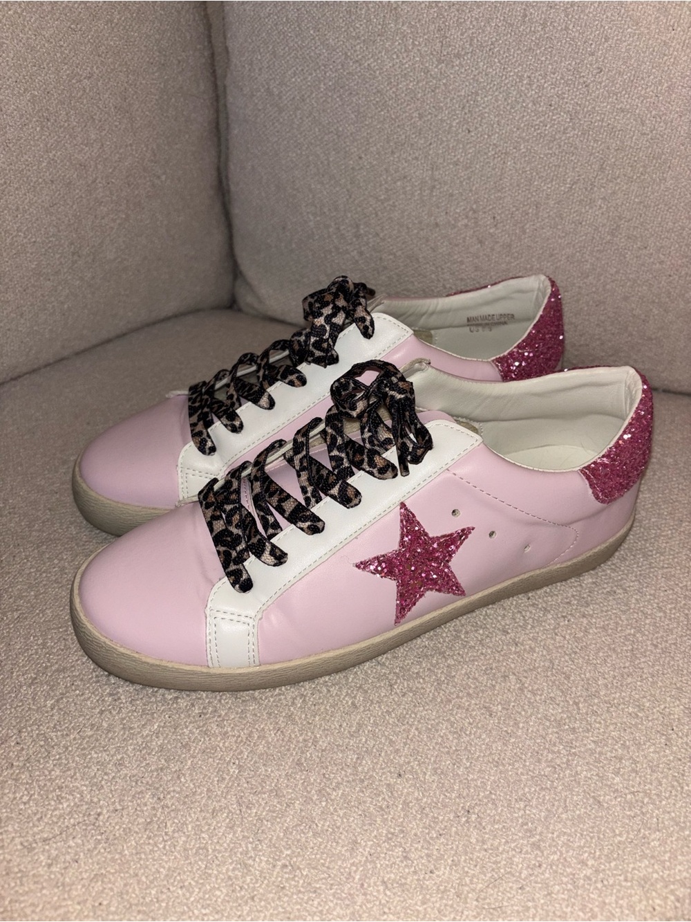 Mi’iM Pink Star Sneakers Size 8.5